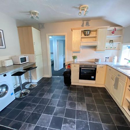 Cottage Style 2 Bedroom Apt In City, Near Utilita Arena & Free Parking Birmingam Exterior foto