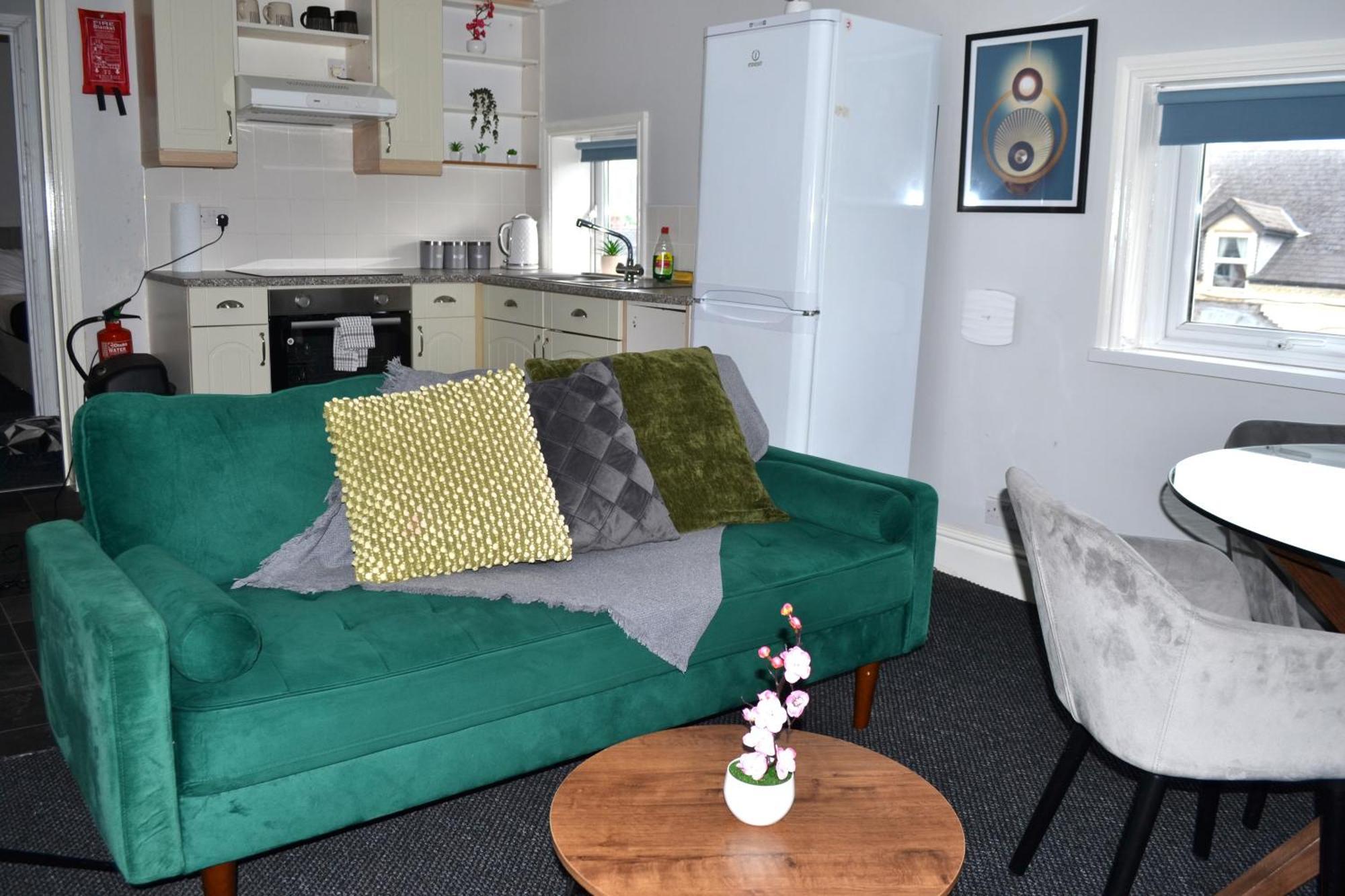 Cottage Style 2 Bedroom Apt In City, Near Utilita Arena & Free Parking Birmingam Exterior foto
